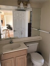 1280 S Alhambra Cir, Unit 2201 in Coral Gables, FL - Building Photo - Building Photo