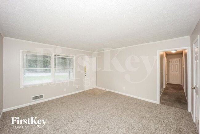 2521 Southaven Dr in Ellenwood, GA - Foto de edificio - Building Photo