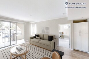 1300 The Alameda, Unit FL1-ID6470A in San Jose, CA - Building Photo