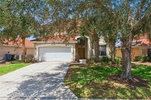 143 Cordova Ave in Davenport, FL - Building Photo