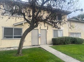 3616 Micheli Ct in Bakersfield, CA - Building Photo