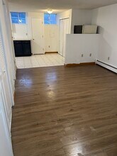 659 E 4th St, Unit 2 in Boston, MA - Building Photo - Building Photo