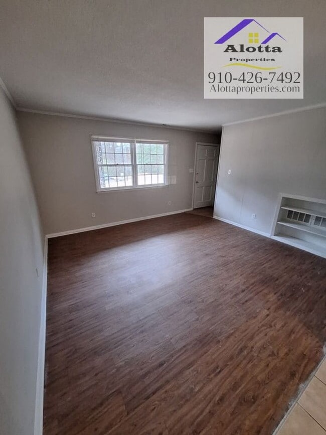 property at 4214 S Dowfield Dr