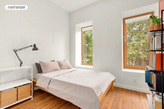 156 W 130th St in New York, NY - Building Photo - Building Photo