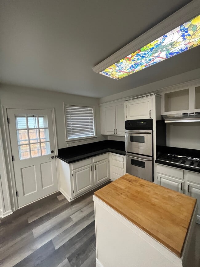 930 Helios Ave in Metairie, LA - Building Photo - Building Photo