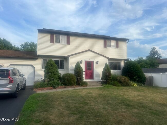 property at 9 William Paca Ct