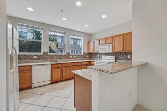 1727 San Benito Way in West Palm Beach, FL - Building Photo - Building Photo