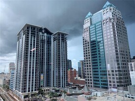 55 W Church St in Orlando, FL - Building Photo