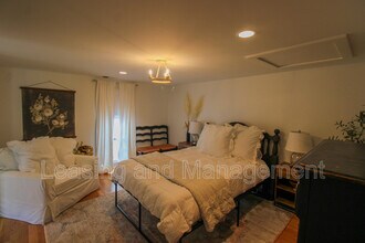 52 Chapel St in Charleston, SC - Building Photo - Building Photo