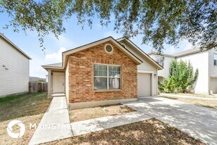 6027 Kensinger Pass in Converse, TX - Building Photo