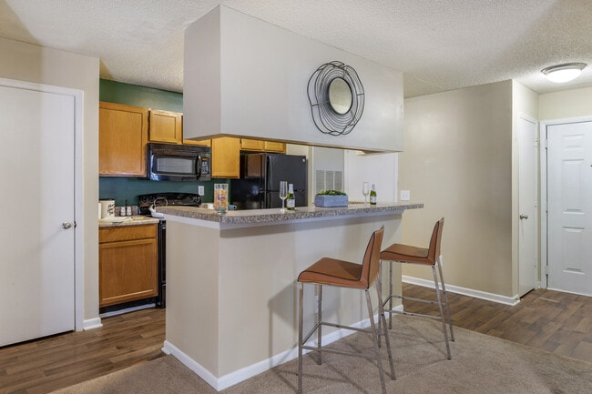 Avenue at Harbison in Columbia, SC - Foto de edificio - Building Photo