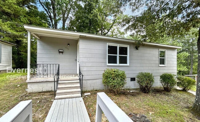 property at 6936 66th St S
