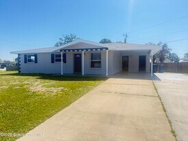 2780 Floresta Dr NE in Palm Bay, FL - Building Photo