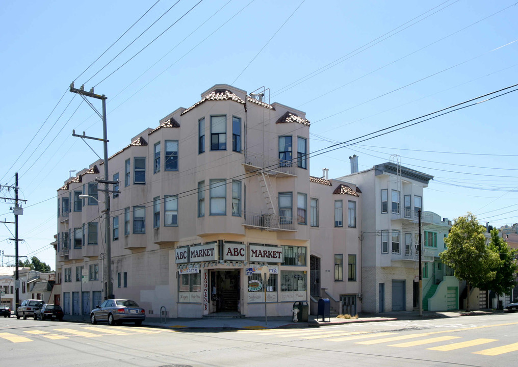 2807 Bryant St in San Francisco, CA - Building Photo