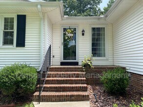 4724 Coach Hill Dr in Greenville, SC - Building Photo - Building Photo