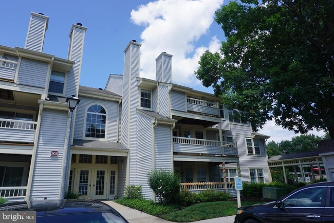 property at 202 Salem Ct