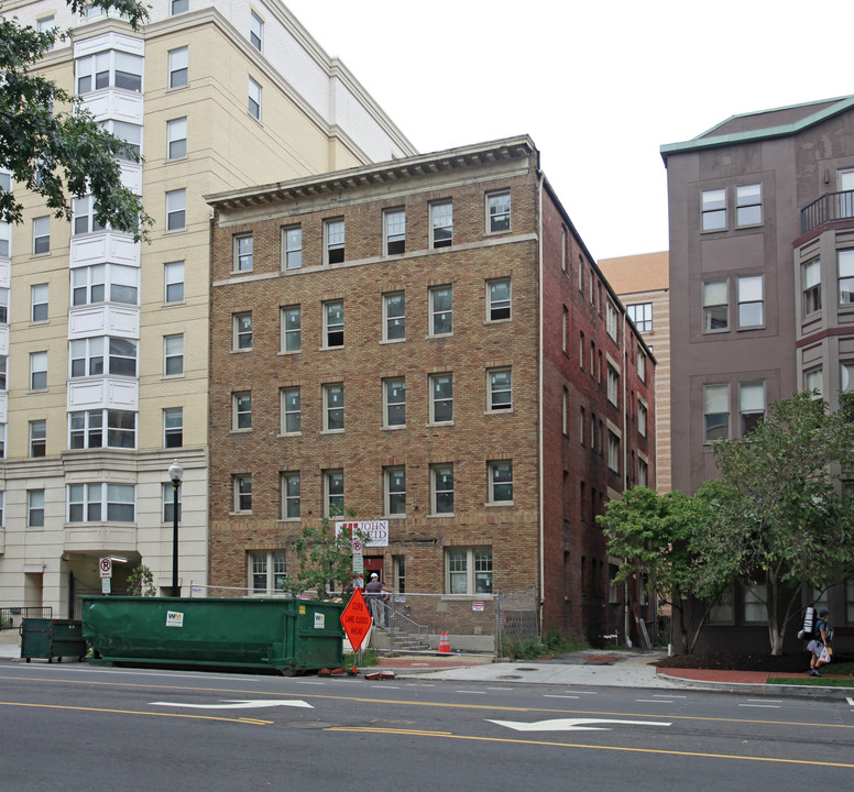 1107 11th St NW in Washington, DC - Building Photo