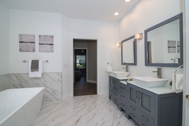1579 Harrington Park Dr in Jacksonville, FL - Building Photo - Building Photo