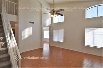 8255 W Willow Ave in Peoria, AZ - Building Photo - Building Photo