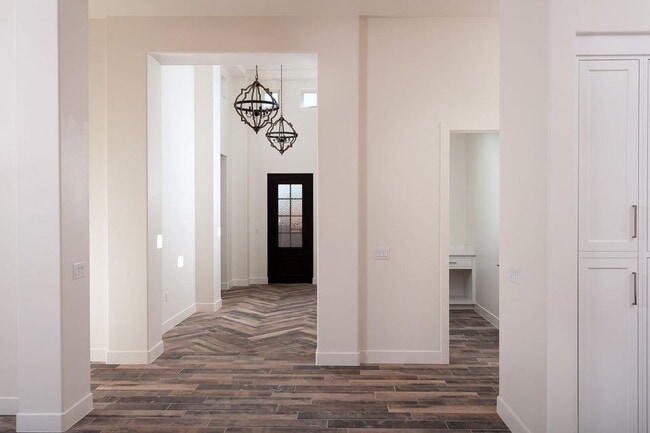 819 E Palisades Dr in Ivins, UT - Building Photo - Building Photo