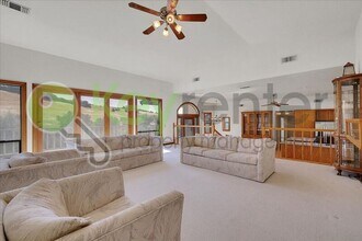 3556 Mesa Verdes Dr in El Dorado Hills, CA - Foto de edificio - Building Photo
