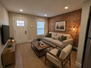 228 Church St in Alburtis, PA - Building Photo - Building Photo