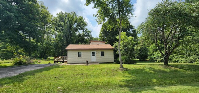 property at 1936 Shawnee Way