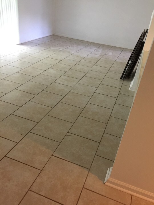 1630 Arlyn Cir in Charlotte, NC - Building Photo