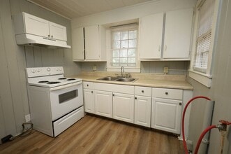 501 Charlton St in Valdosta, GA - Building Photo - Building Photo