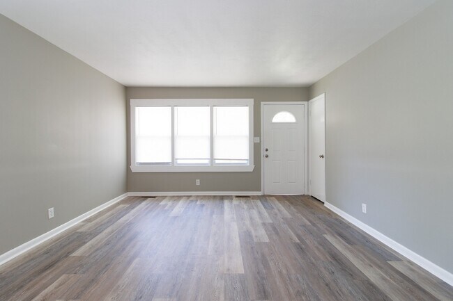 432 Woodview Dr in Noblesville, IN - Building Photo - Building Photo