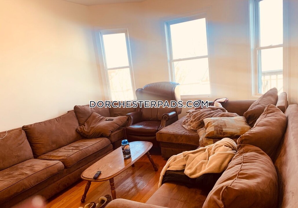 7 Sudan St in Boston, MA - Building Photo