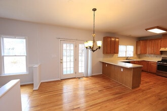 110 Covington Square Dr in Cary, NC - Building Photo - Building Photo
