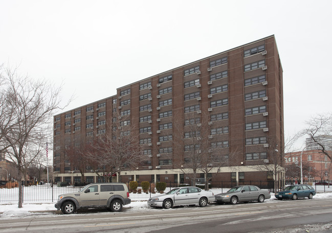 Lincoln Perry Annex in Chicago, IL - Building Photo - Building Photo