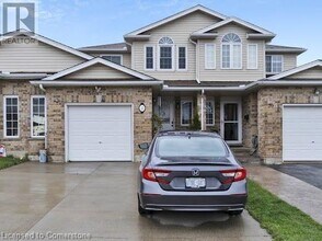 22 Critcher Ave in Cambridge, ON - Building Photo - Building Photo