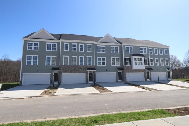 Stonebridge Townhomes