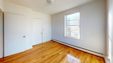 198 Allston St, Unit 3 in Boston, MA - Building Photo - Building Photo