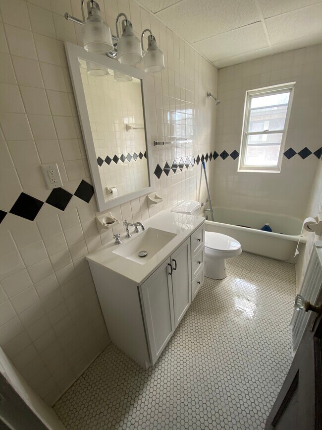 136 Glen Ave Rentals in Scotia, NY