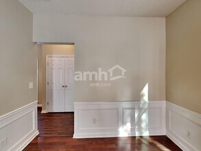 212 Ashland Dr in Woodstock, GA - Building Photo - Building Photo