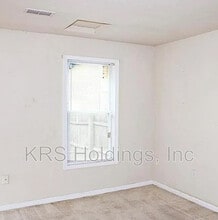 1130 Commerce Ave in Chesapeake, VA - Building Photo - Building Photo