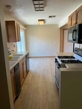 6710 21st Street in Sacramento, CA - Building Photo - Building Photo
