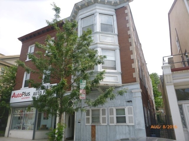 6035 Germantown Ave in Philadelphia, PA - Building Photo