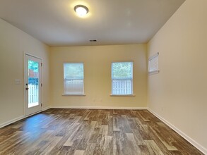 216 Jimmy Love Ln in Columbia, SC - Building Photo - Building Photo