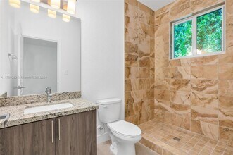 616 NW 15th Ave in Fort Lauderdale, FL - Building Photo - Building Photo
