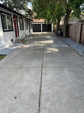 546 Santiago Ave, Unit 546 Santiago Ave in Sacramento, CA - Foto de edificio - Building Photo