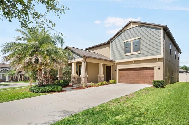 property at 13923 Roseate Tern Ln