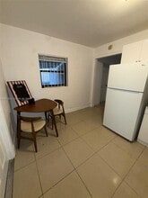 282 NW 98th St in Miami, FL - Building Photo - Building Photo