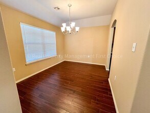 420 Ridge Point Dr in Fort Smith, AR - Foto de edificio - Building Photo