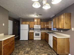 68 Maple Ct in Wetumpka, AL - Building Photo - Building Photo