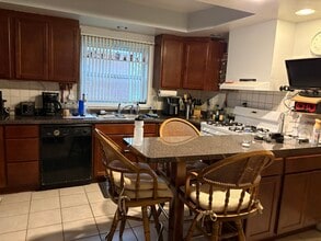 980 County Line Rd in Bensenville, IL - Building Photo - Building Photo