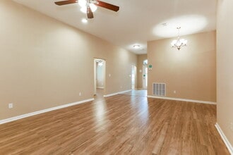 15847 Rachel Creek Dr in Jacksonville, FL - Foto de edificio - Building Photo